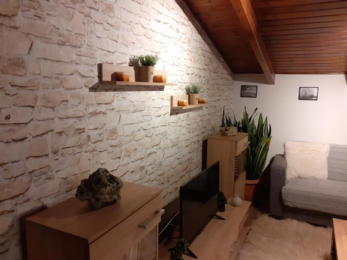 The View Attic Apartment Ioannina Exterior photo