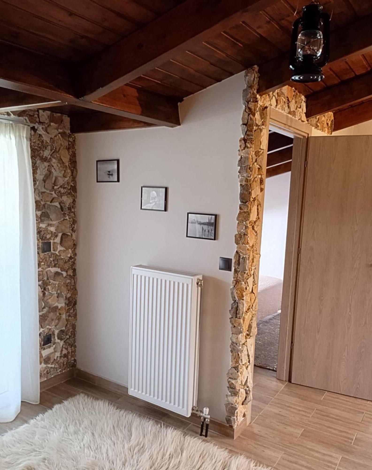The View Attic Apartment Ioannina Exterior photo