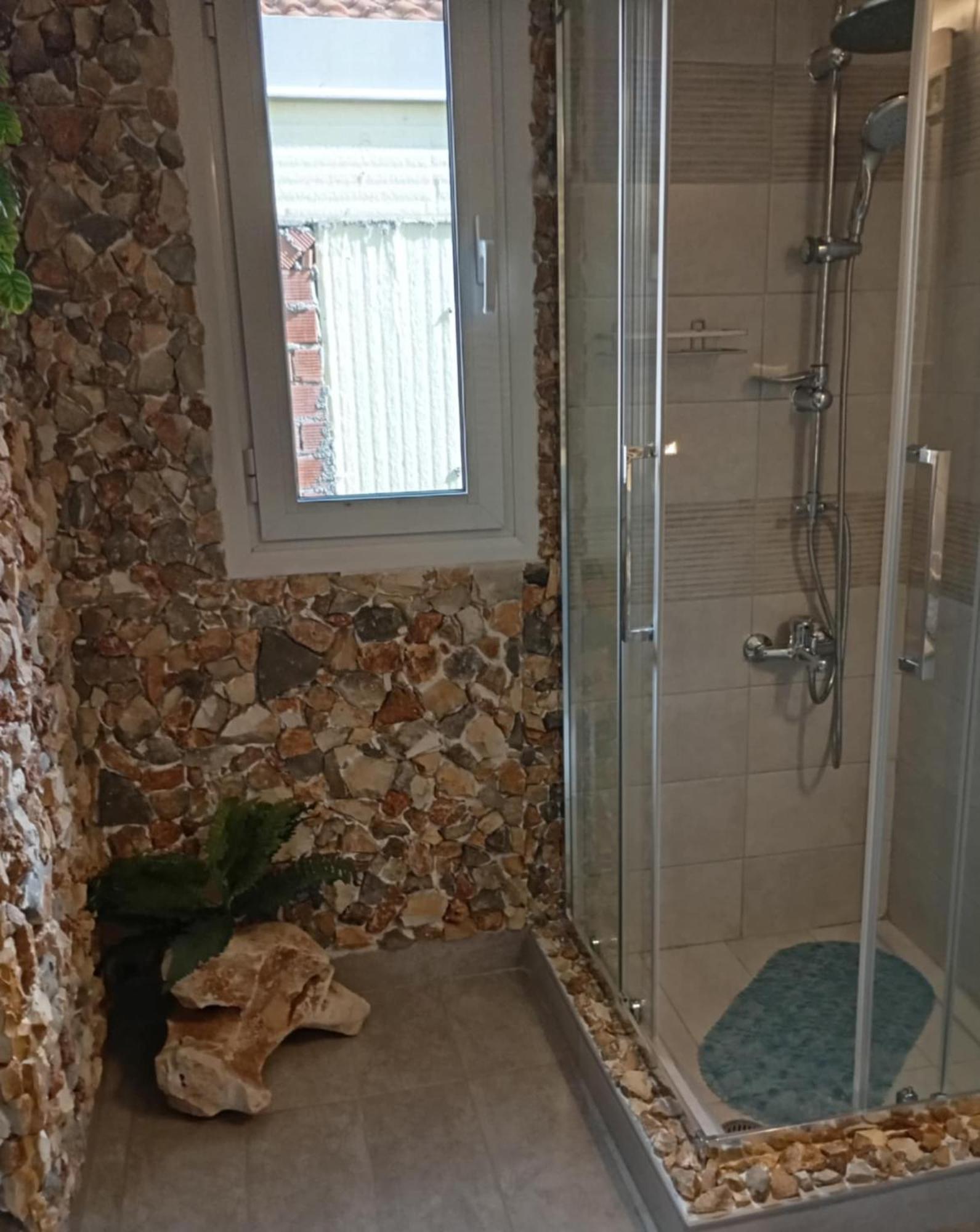 The View Attic Apartment Ioannina Exterior photo